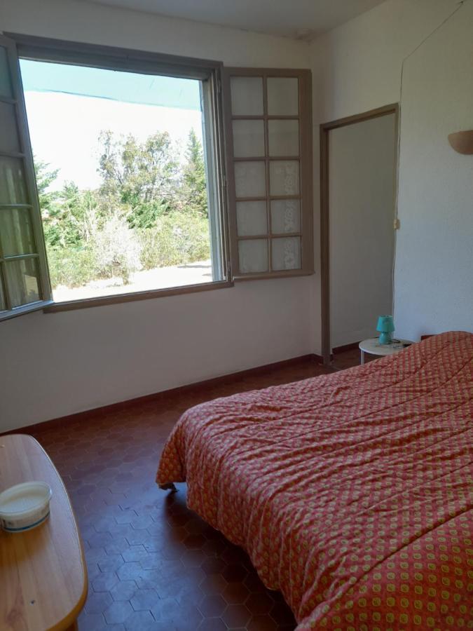 Chez Mamie 2 Apartment Maussane-les-Alpilles Exterior photo
